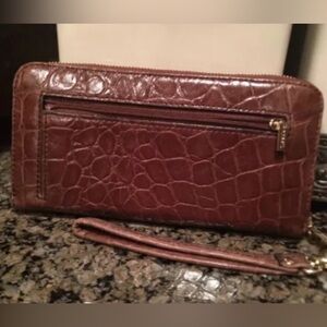Croc Embossed Brown Fossil Zip Wallet